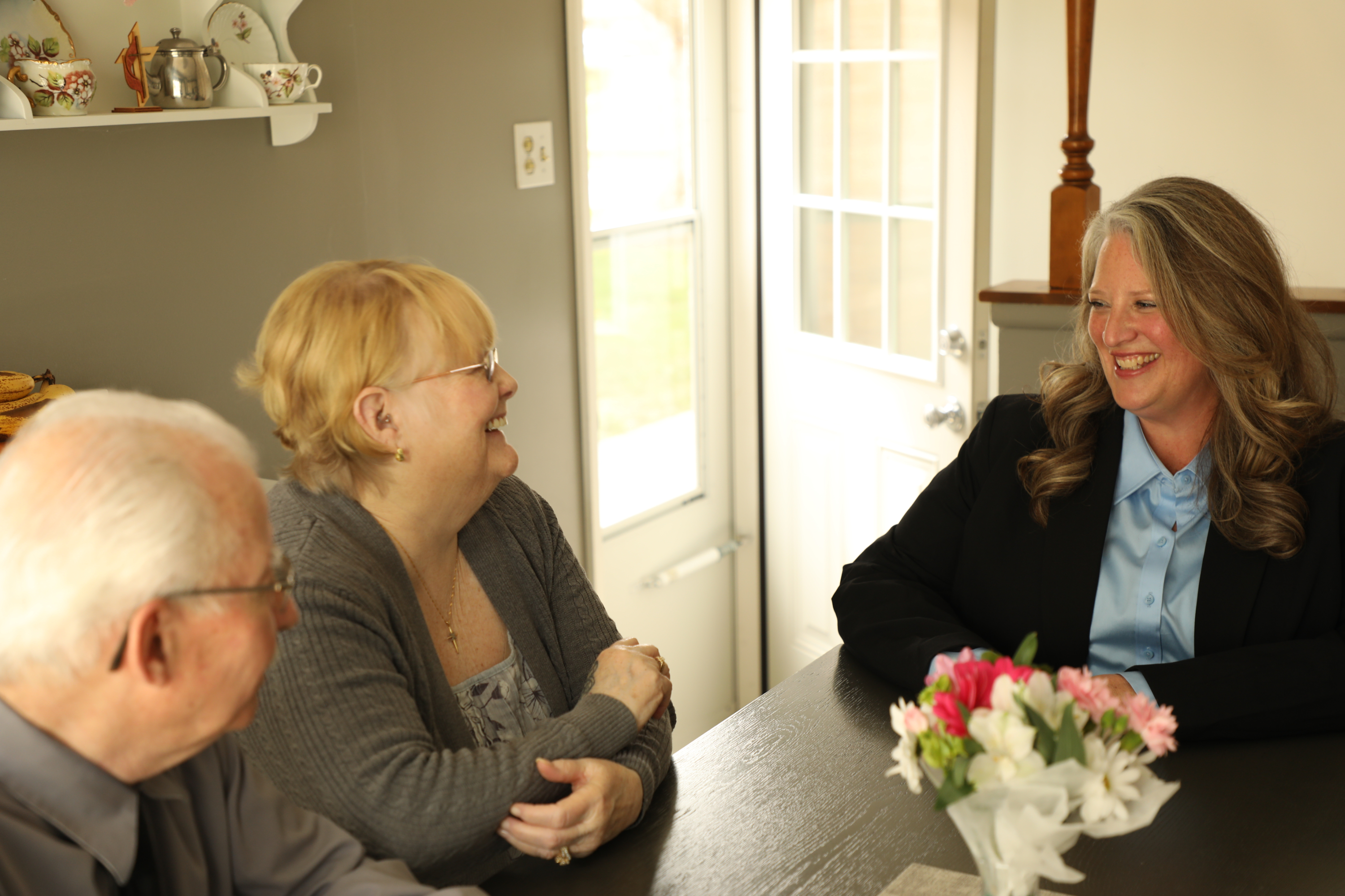 Julie Leonardi meeting with local seniors